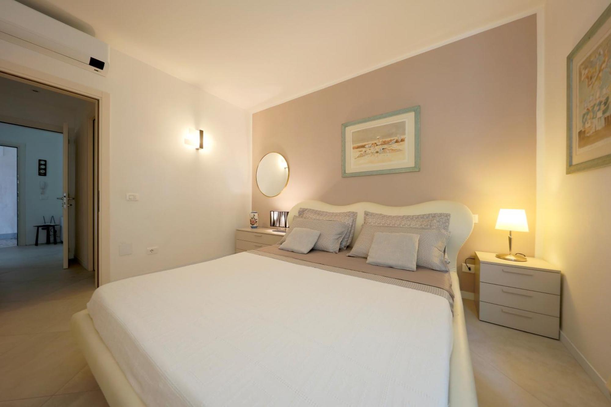 Siena Uptown - Sabrina'S Charming Apartment Екстер'єр фото